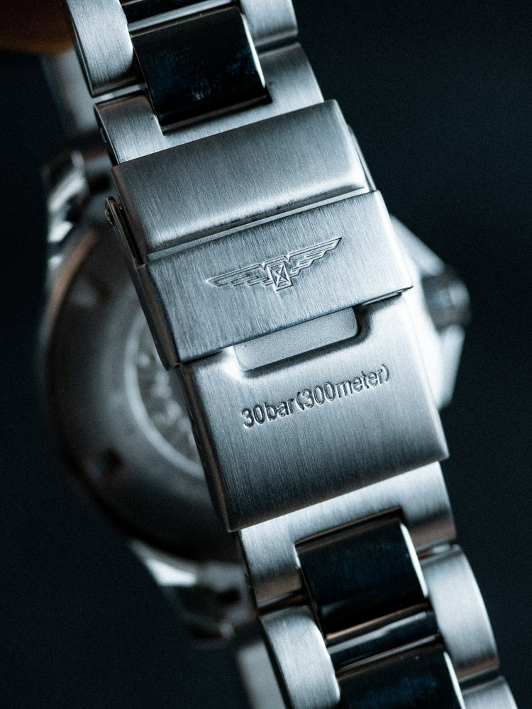 Longines Hydro Conquest L3.640.4 2013 Quartz Boxed