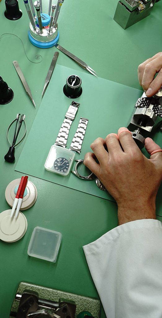 send-us-your-watch-watch-repair-centre
